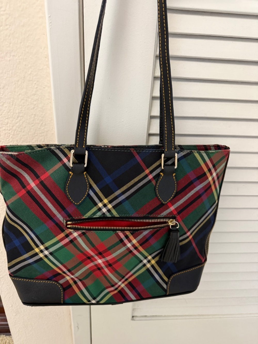 Dooney & Bourke Plaid Tartan Tote Shoulder Bag Navy Green Red Tassel Zip - Picture 3 of 7